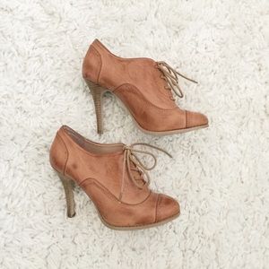 Sole Society Oxford Pumps
